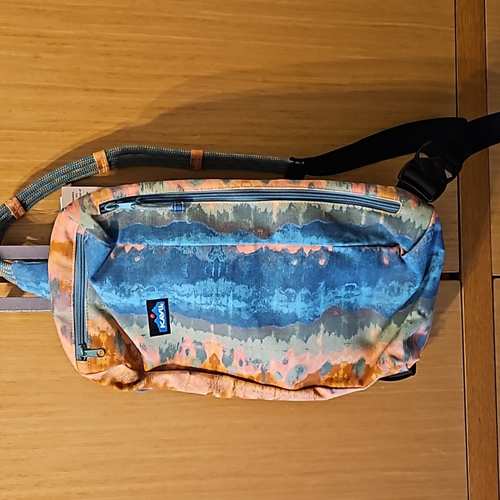 Kavu Switch Slinger Rope Pack NWT